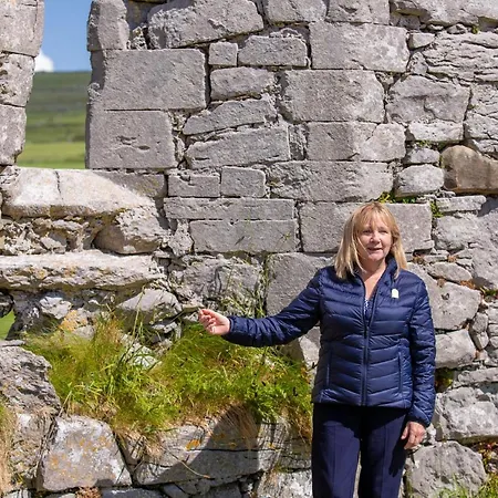 Pensionat Into The Burren 4*