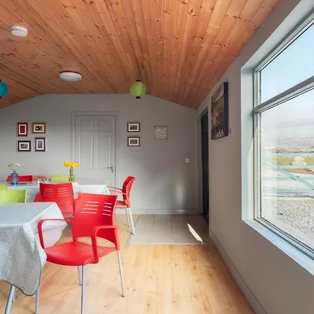 Gasthuis Into The Burren 4*