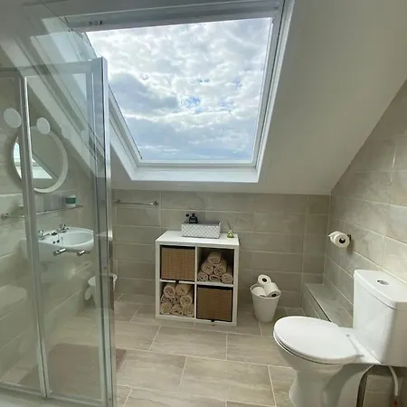 Into The Burren Gasthuis